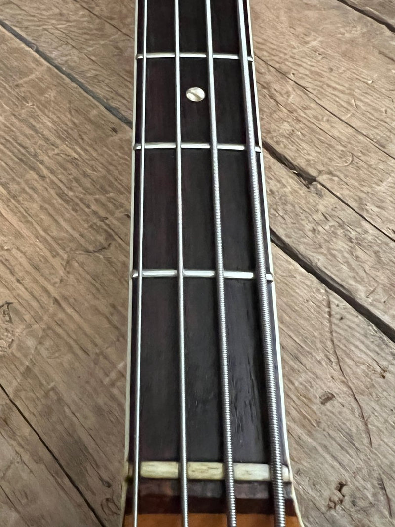 SOLD - Fender Jazz Bass 1966 - Mahar's Vintage Guitars