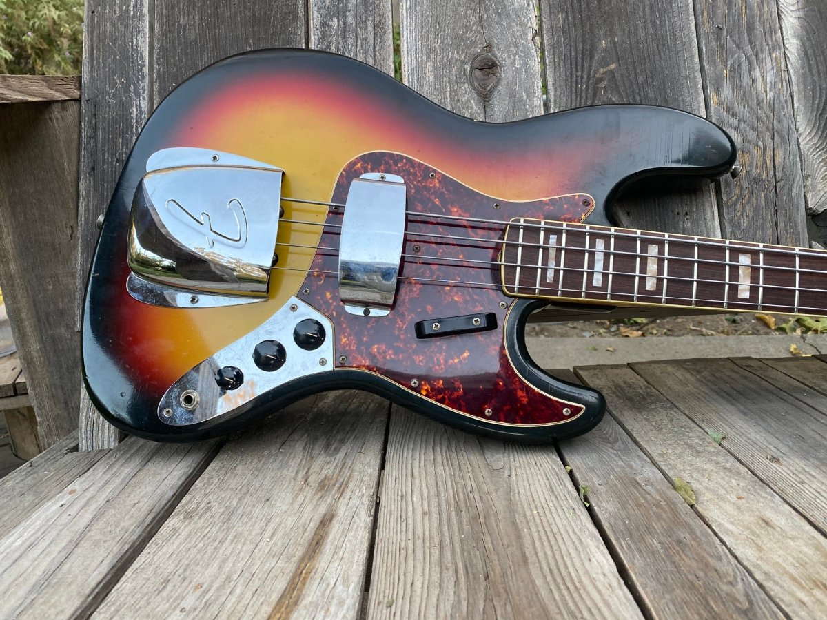 1967オマージュJazz Bass サンバースト Vintage Fender Jazz Bass Sunburst 1967 | Cream City Music