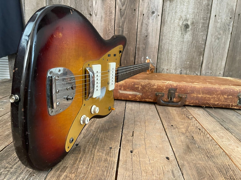SOLD - Fender Jazzmaster 1958 First Year Slab Board Gold Guard - Mahar's Vintage Guitars