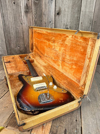 SOLD - Fender Jazzmaster 1959 Gold Pickguard - Mahar's Vintage Guitars