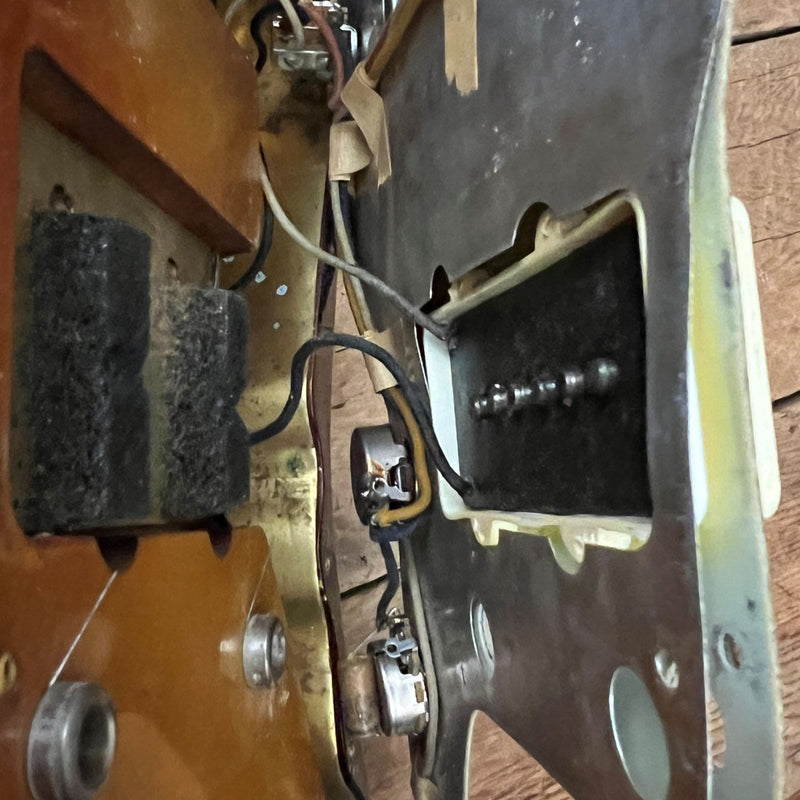 SOLD - Fender Jazzmaster 1960 Sunburst All Original - Mahar's Vintage Guitars