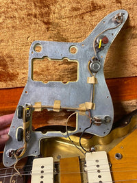 SOLD - Fender Jazzmaster 1961 - Mahar's Vintage Guitars
