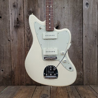 SOLD - Fender Jazzmaster American Professional - 2017 - Mahar's Vintage Guitars