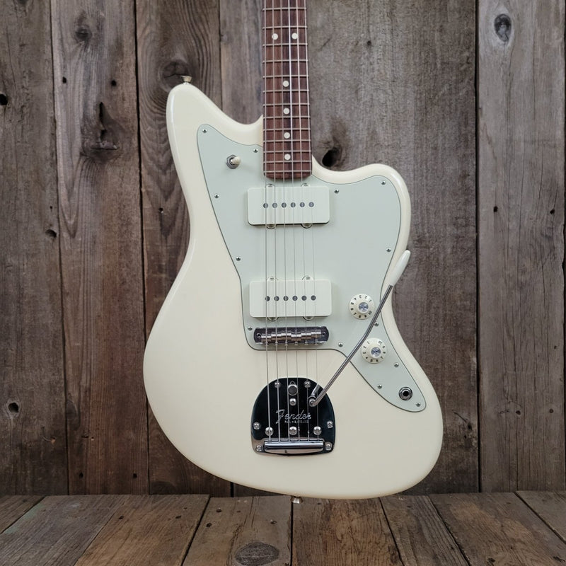 SOLD - Fender Jazzmaster American Professional - 2017 - Mahar's Vintage Guitars
