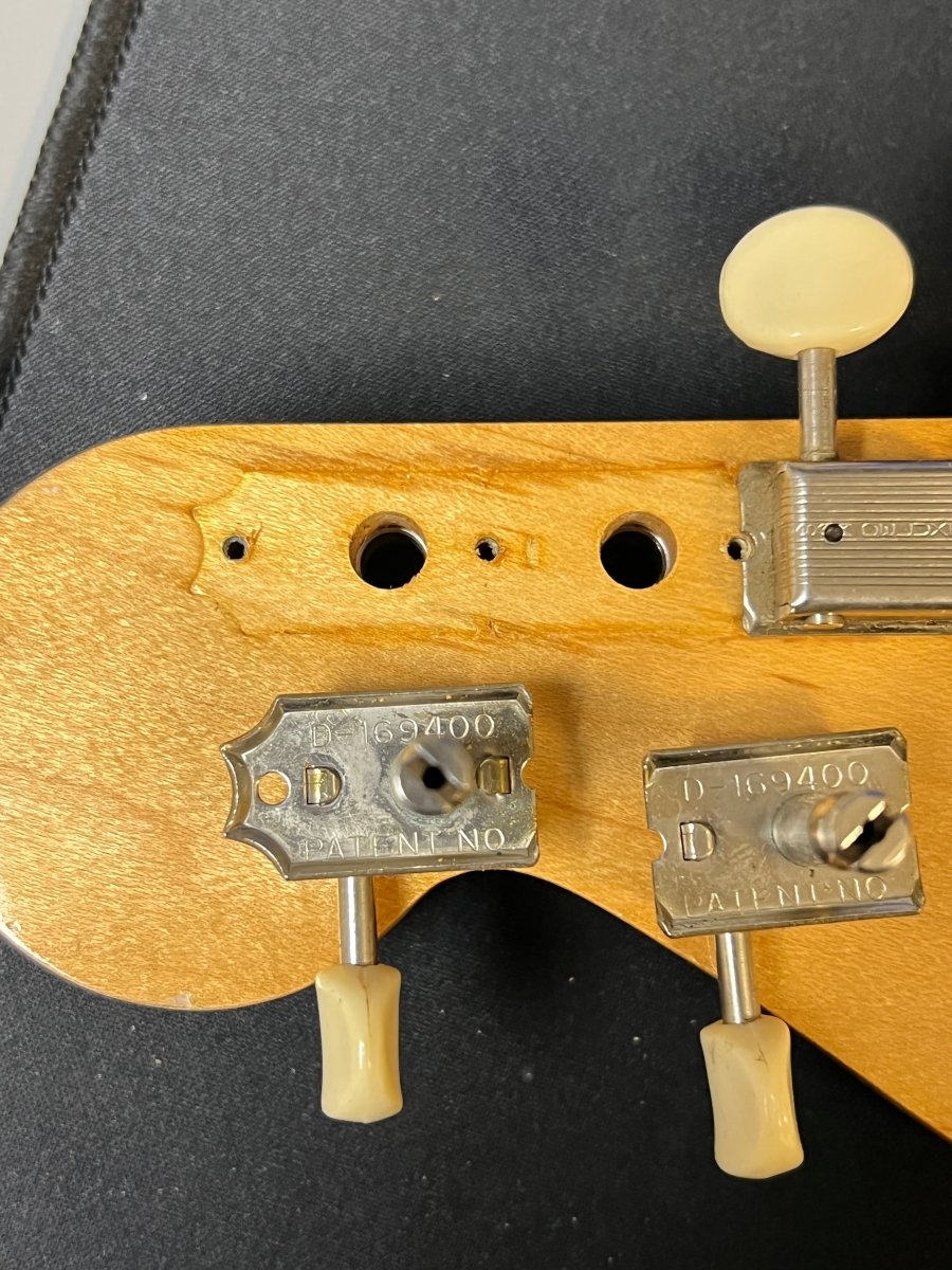 SOLD - Fender Mustang 1964 (pre CBS) Daphne Blue Clay Dots