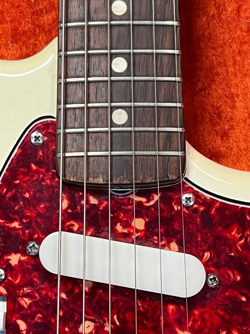 SOLD - Fender Mustang 1965 Olympic White with slab fretboard - Mahar's Vintage Guitars