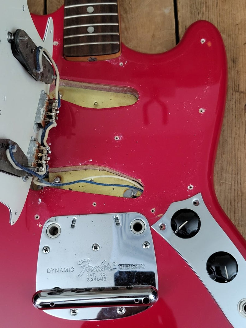 SOLD - Fender Mustang 1968 Dakota Red - Mahar's Vintage Guitars