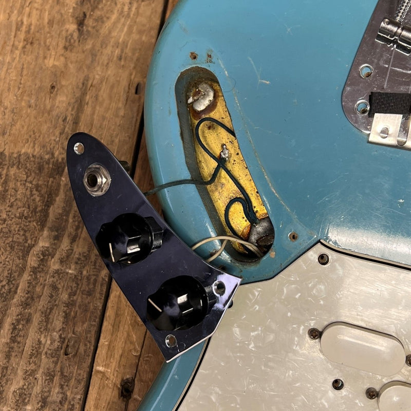 SOLD - Fender Mustang Bass 1966 Blue - Mahar's Vintage Guitars