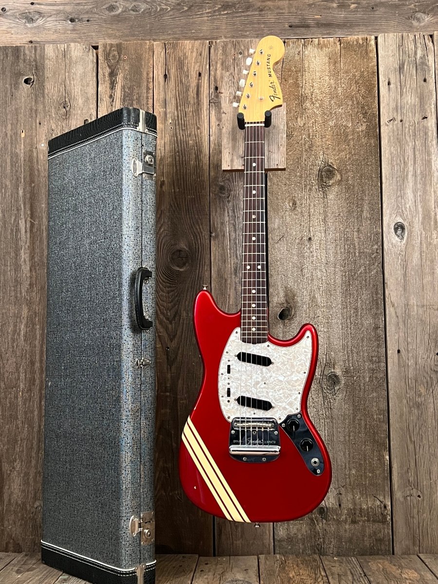 SOLD - Fender Mustang Competition 1971 Competition Red - Mahar's Vintage Guitars