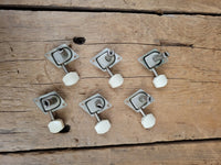 SOLD - Fender Mustang Tuners Duo Sonic 1966 1960s F tuners 1970s - Mahar's Vintage Guitars