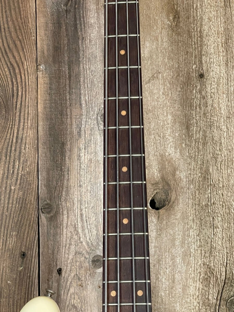 SOLD - Fender P bass 1963 Pro Refin - Mahar's Vintage Guitars
