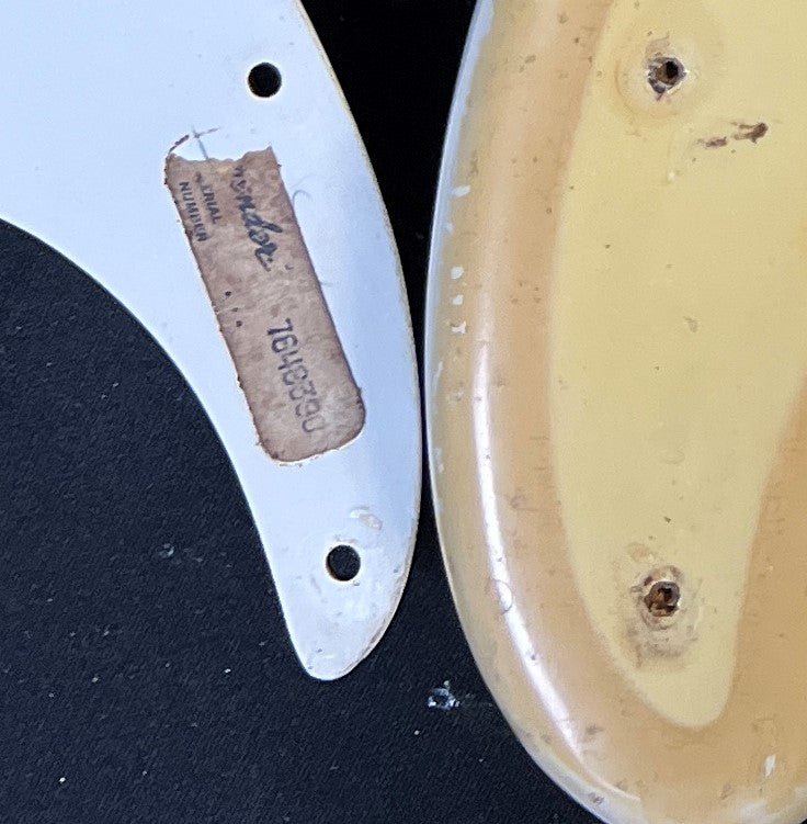 SOLD - Fender Precision Bass 1976 Olympic White - Mahar's Vintage Guitars