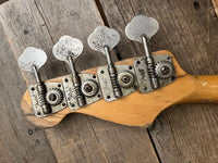 SOLD - Fender Precision Bass 1976 Olympic White - Mahar's Vintage Guitars