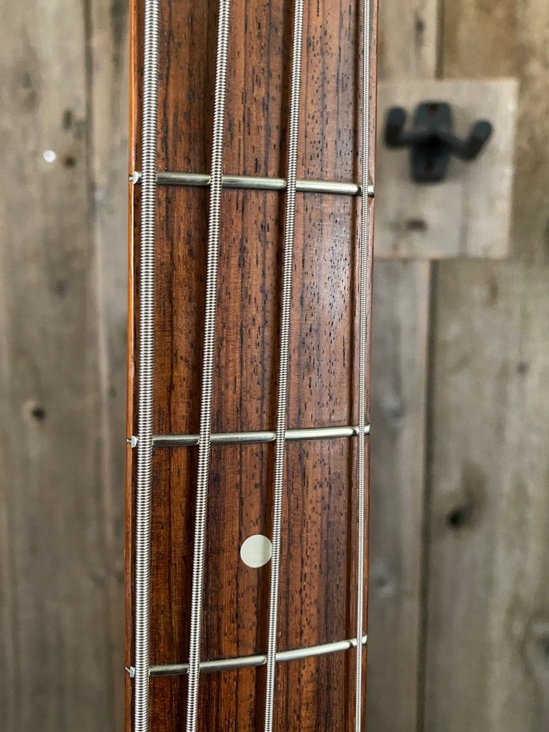 SOLD - Fender Precision Bass '62 Reissue PB62 AVRI American Vintage series 1987 - Mahar's Vintage Guitars