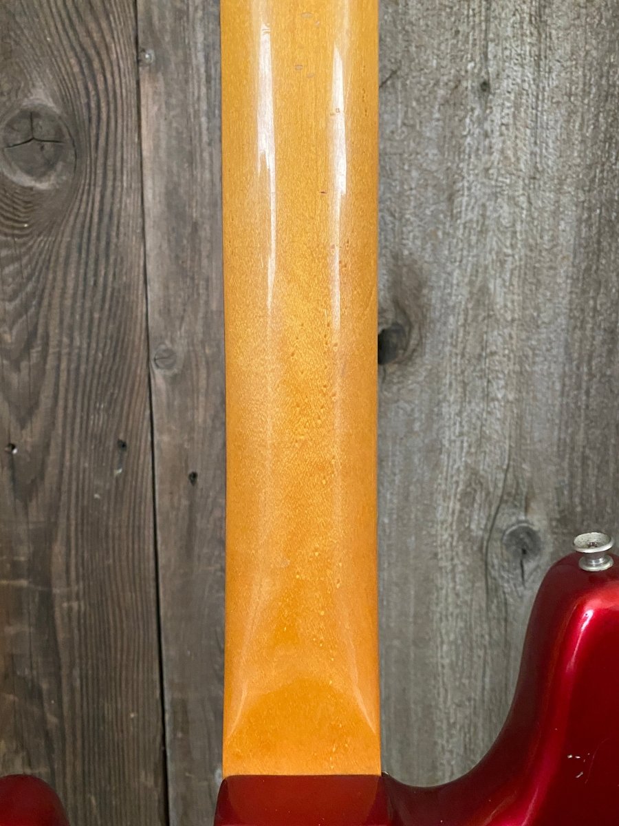 SOLD - Fender Precision Bass '62 Reissue PB62 AVRI American Vintage series 1987 - Mahar's Vintage Guitars