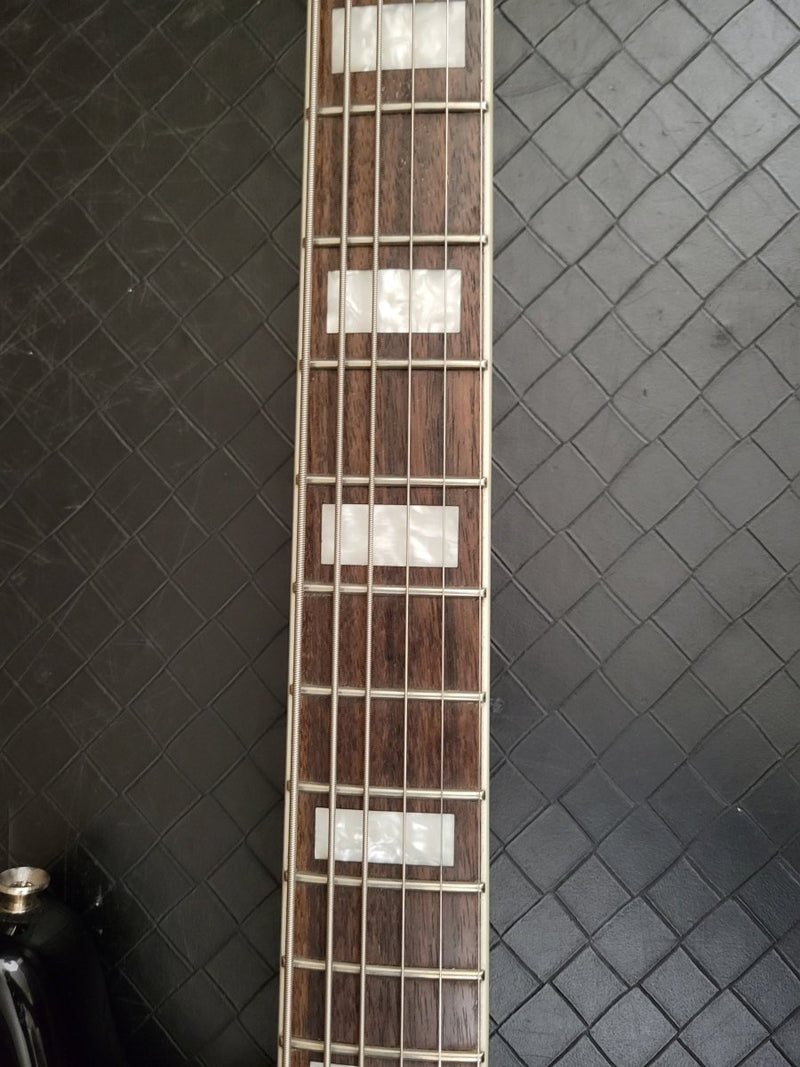 SOLD - Fender Squier Bass VI 2018 - Mahar's Vintage Guitars