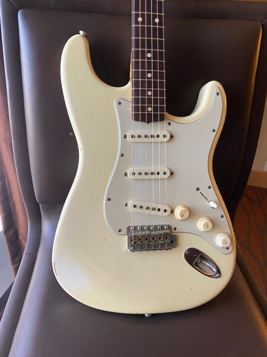 SOLD - Fender Stratocaster 1960 Relic 1997 Cunetto Cruz era - Mahar's Vintage Guitars