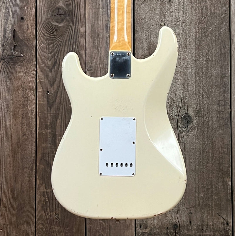 SOLD - Fender Stratocaster 1960 Relic Cunetto Era Olympic White - Mahar's Vintage Guitars