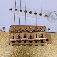 SOLD - Fender Stratocaster 1962 Custom Shop Gold Sparkle 1993 - Mahar's Vintage Guitars