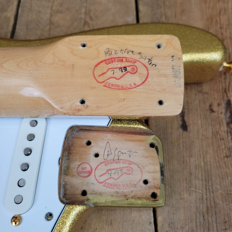 SOLD - Fender Stratocaster 1962 Custom Shop Gold Sparkle 1993 - Mahar's Vintage Guitars