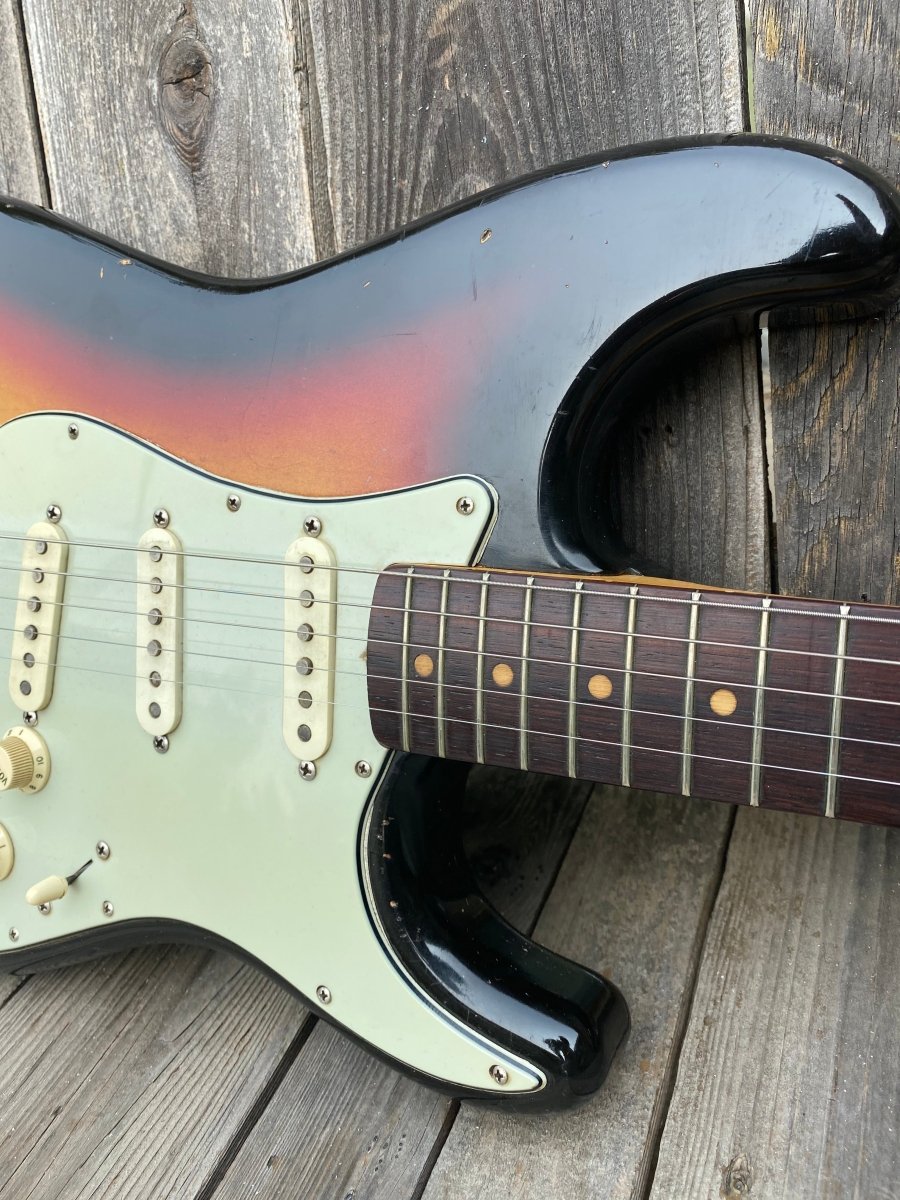 SOLD - Fender Stratocaster 1963 - – Mahar's Vintage Guitars