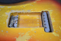 SOLD - Fender Stratocaster 1964 - Mahar's Vintage Guitars