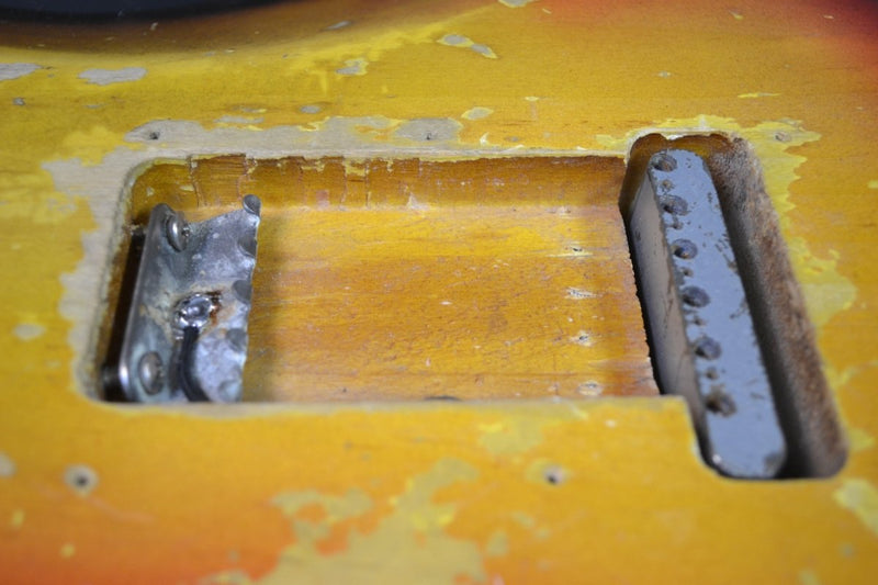 SOLD - Fender Stratocaster 1964 - Mahar's Vintage Guitars