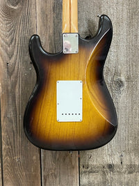 SOLD - Fender Stratocaster 50th Anniversary '54 RI 2004 Masterbuilt Chris Flemming - Mahar's Vintage Guitars
