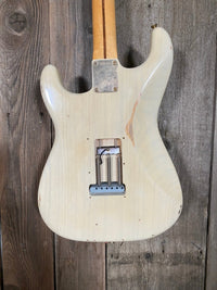 SOLD - Fender Stratocaster 56 Relic Mary Kaye 2005 Custom Shop - Mahar's Vintage Guitars