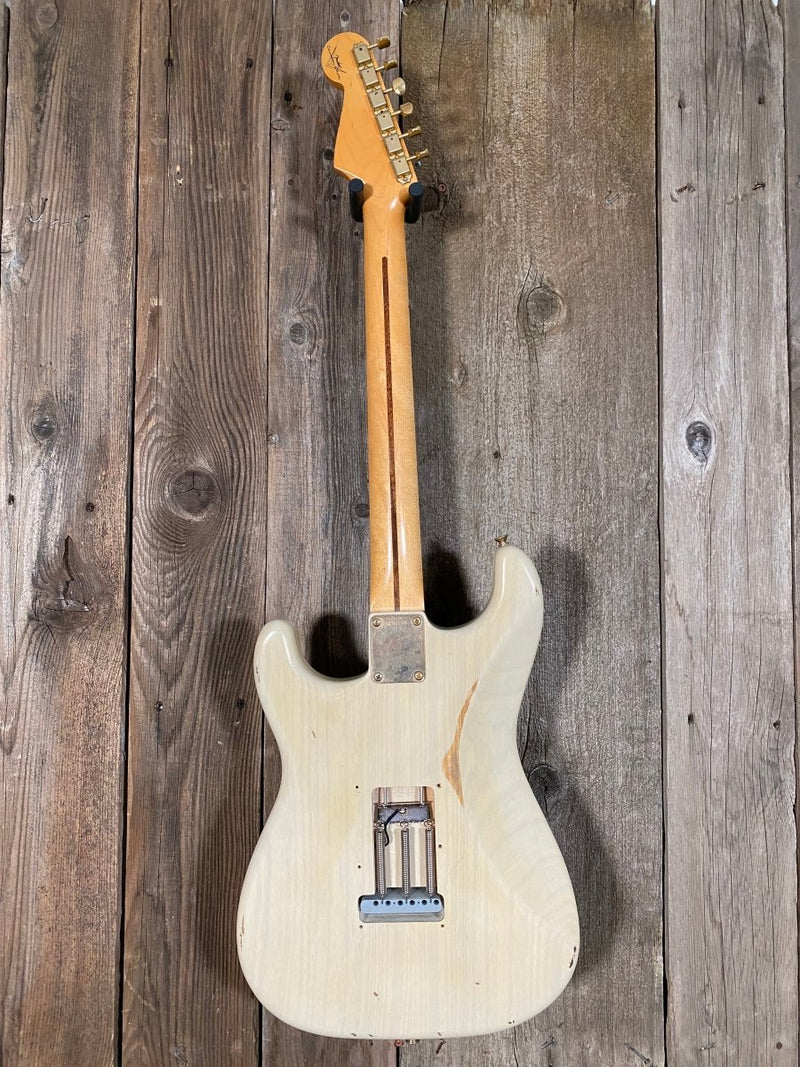SOLD - Fender Stratocaster 56 Relic Mary Kaye 2005 Custom Shop - Mahar's Vintage Guitars