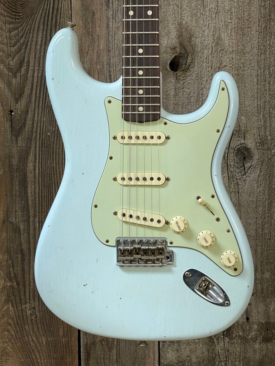 SOLD - Fender Stratocaster '61 Journeyman Limited Custom Collection Faded Sonic Blue 2016 - Mahar's Vintage Guitars