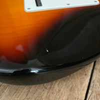 SOLD - Fender Stratocaster American Standard 1995 Sunburst - Mahar's Vintage Guitars