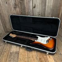 SOLD - Fender Stratocaster American Standard 1995 Sunburst - Mahar's Vintage Guitars