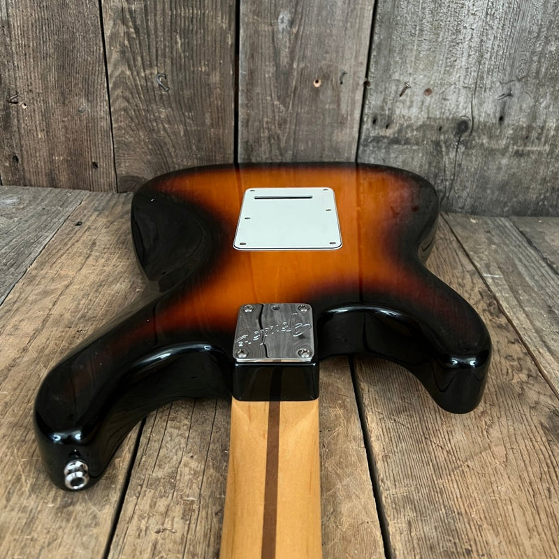 SOLD - Fender Stratocaster American Standard 1995 Sunburst - Mahar's Vintage Guitars