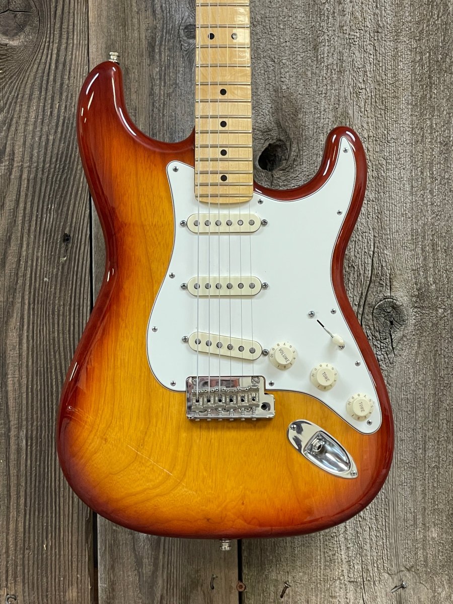 SOLD - Fender Stratocaster American Standard 2013 Sienna Burst - Mahar's Vintage Guitars