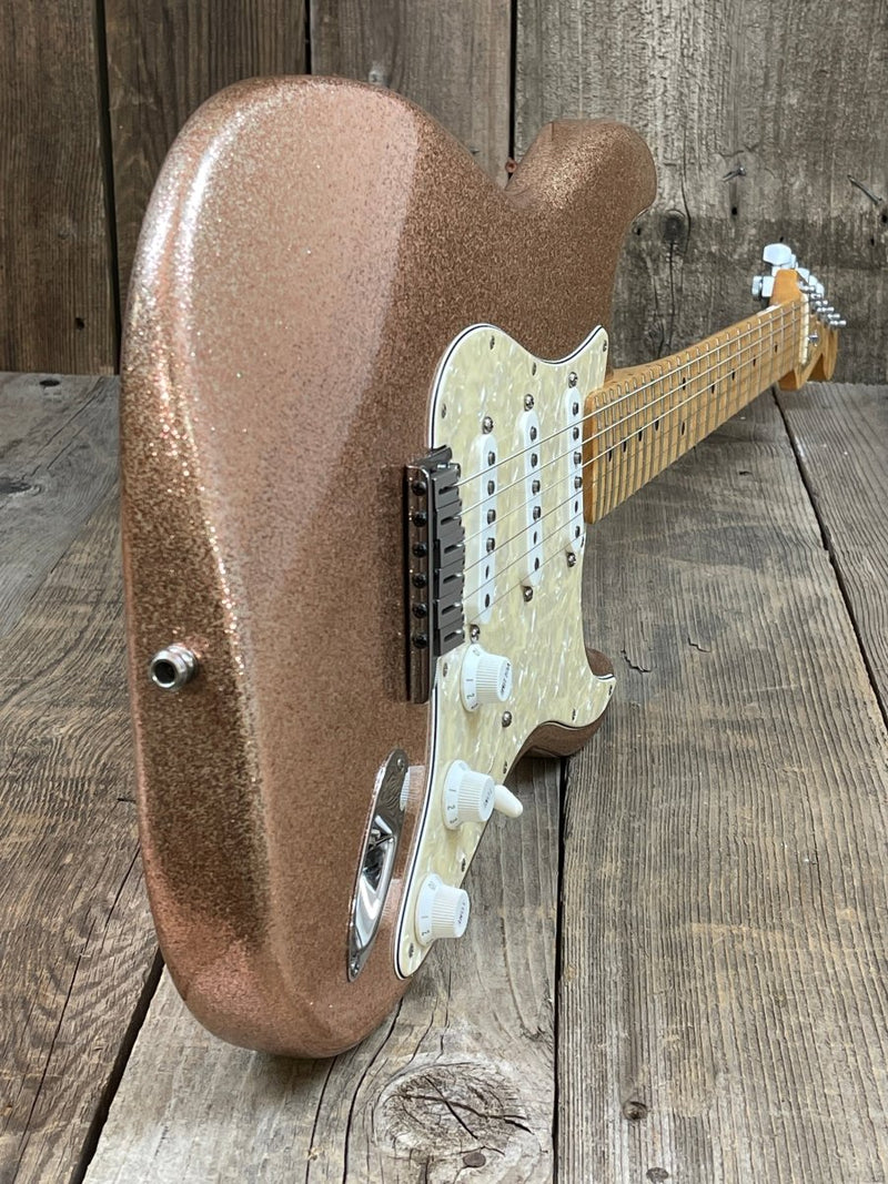 SOLD - Fender Stratocaster Custom Shop American Classic Champagne Sparkle 1995 - Mahar's Vintage Guitars