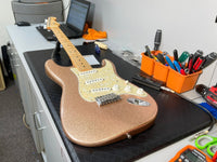 SOLD - Fender Stratocaster Custom Shop American Classic Champagne Sparkle 1995 - Mahar's Vintage Guitars