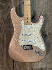 SOLD - Fender Stratocaster Custom Shop American Classic Champagne Sparkle 1995 - Mahar's Vintage Guitars