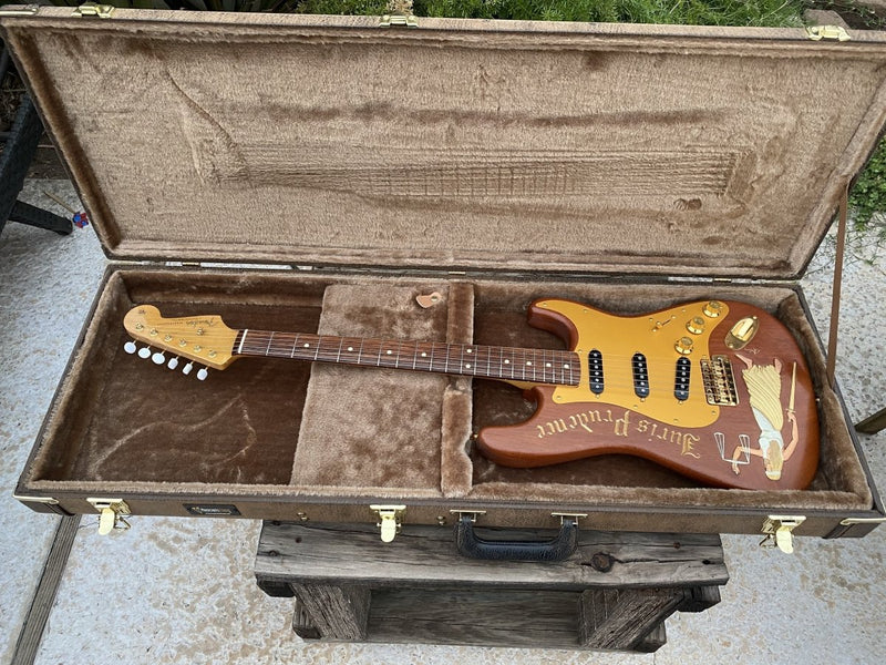 SOLD - Fender Stratocaster Custom Shop One - Off George Amicay Hand Carved - Mahar's Vintage Guitars