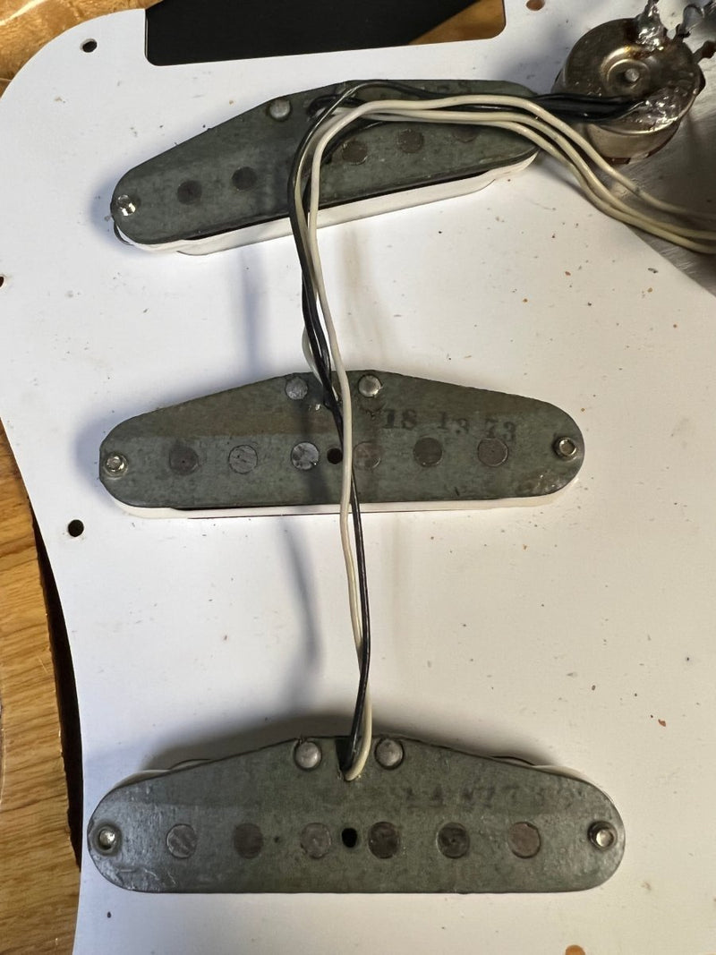SOLD - Fender Stratocaster Hardtail 1974 - Mahar's Vintage Guitars