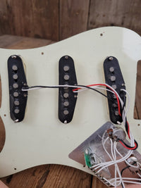 SOLD - Fender Stratocaster MIJ 1995 - 96 - Mahar's Vintage Guitars