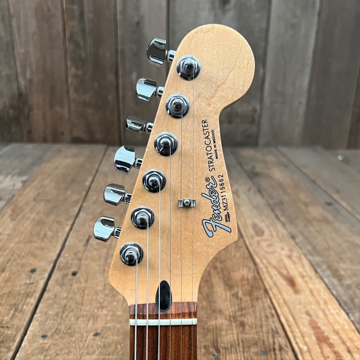 SOLD - Fender Stratocaster Splattercaster 2003 MIM – Mahar's