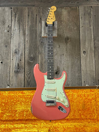 SOLD - Fender Stratocaster Tahitian Coral '60 Limited Edition Relic 2020 - Mahar's Vintage Guitars