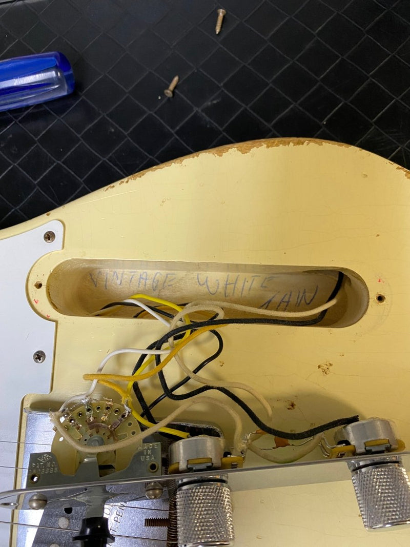 SOLD - Fender Telecaster Custom Shop 1958 Relic Rare White Finish 2008 6lb 3oz - Mahar's Vintage Guitars