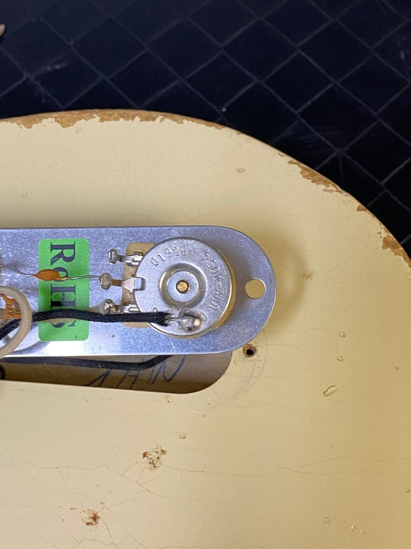 SOLD - Fender Telecaster Custom Shop 1958 Relic Rare White Finish 2008 6lb 3oz - Mahar's Vintage Guitars