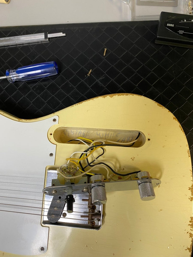SOLD - Fender Telecaster Custom Shop 1958 Relic Rare White Finish 2008 6lb 3oz - Mahar's Vintage Guitars