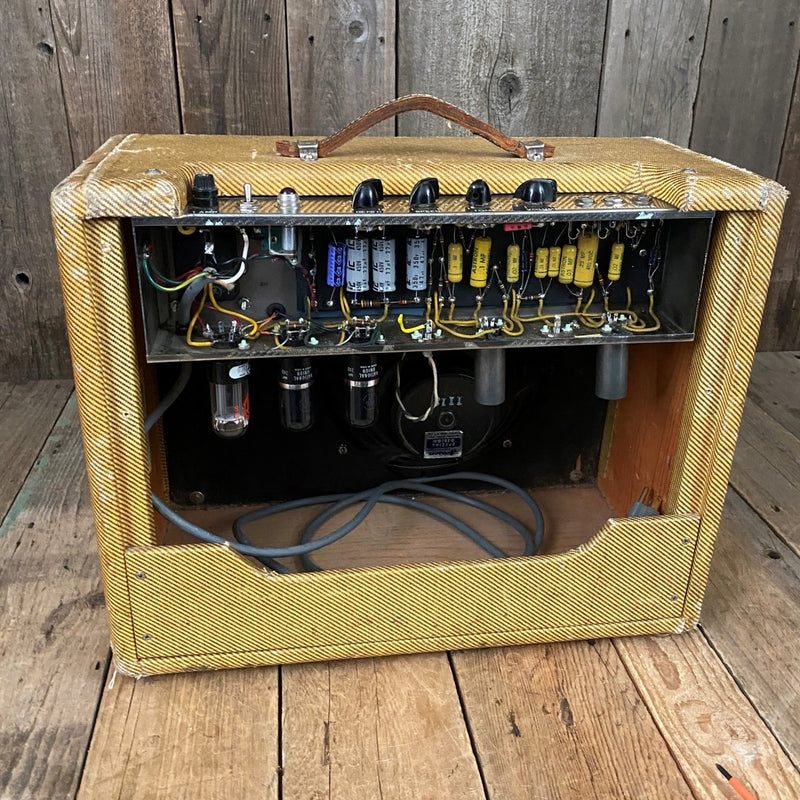 SOLD - Fender Tweed Vibrolux 5F11 - 1958 - Mahar's Vintage Guitars