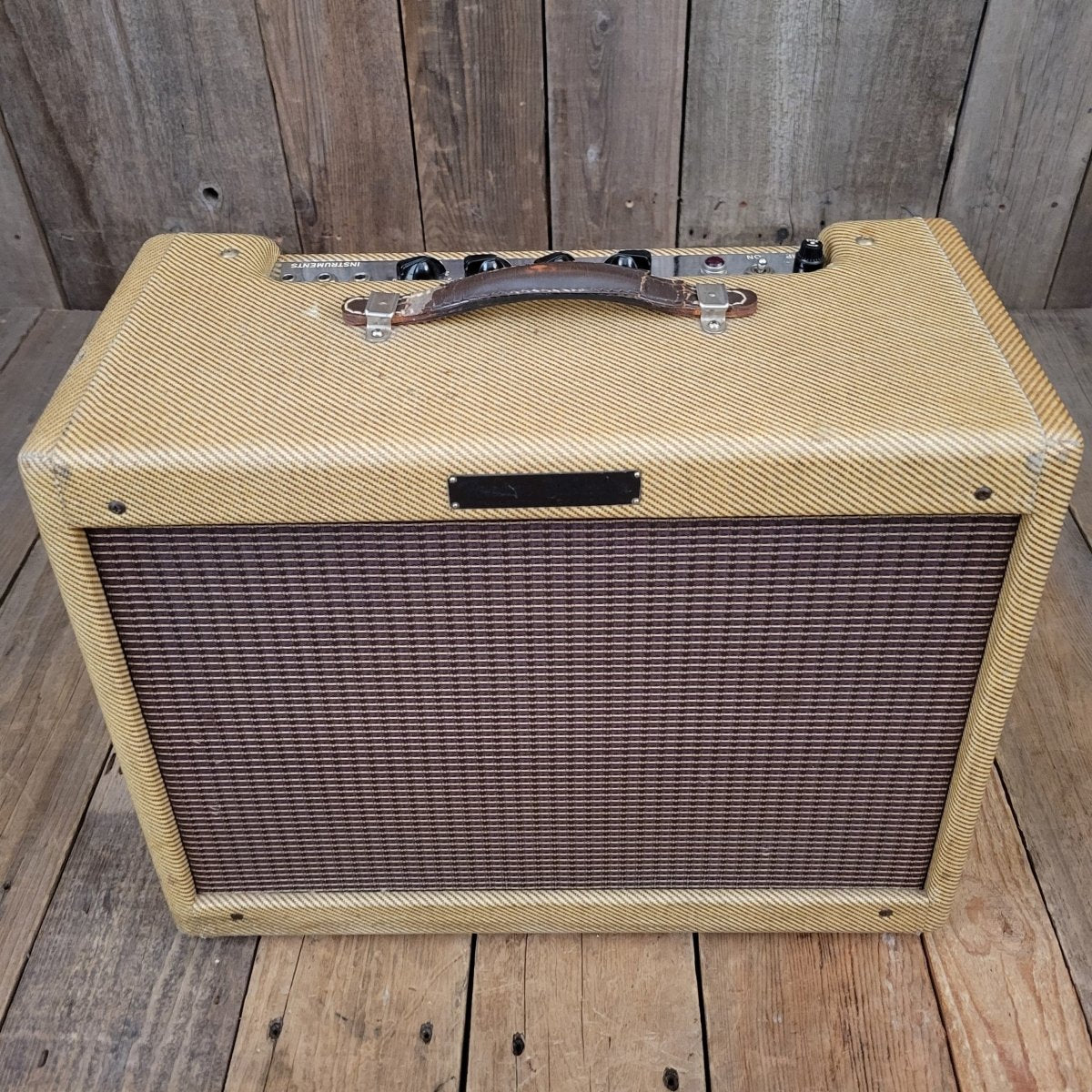 SOLD - Fender Vibrolux 1961 Tweed 5F11 - Mahar's Vintage Guitars