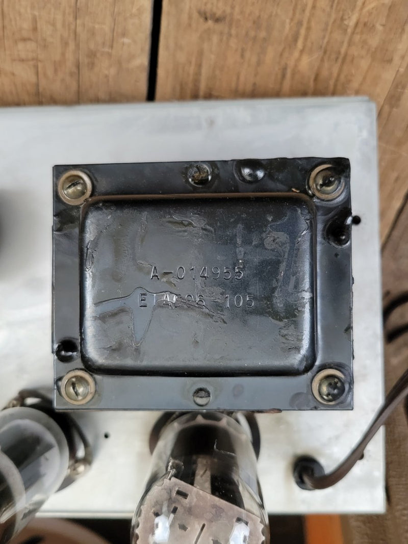SOLD - Fender Vibrolux 6G11 1962 Brown Tolex - Mahar's Vintage Guitars