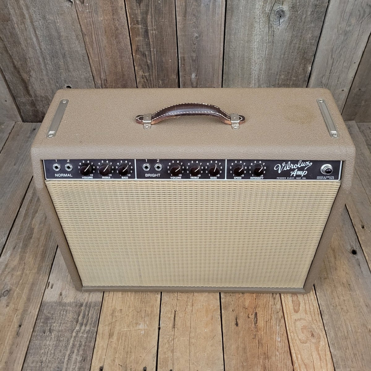 SOLD - Fender Vibrolux 6G11 1962 Brown Tolex - Mahar's Vintage Guitars